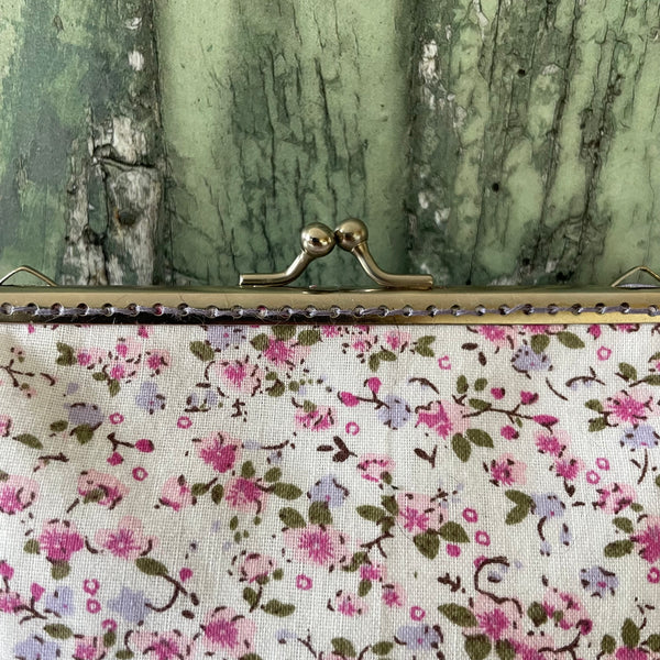 White Pink Pansies Forget Me Nots Floral Cotton 5.5 Inch Silver Clasp Purse Frame Clutch Bag