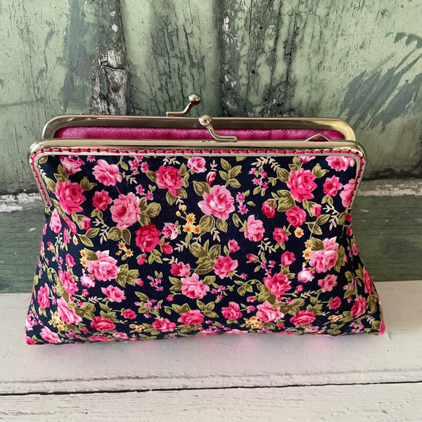 Black and Pink Roses Floral Cotton 5.5 Inch Silver Clasp Purse Frame Clutch Bag