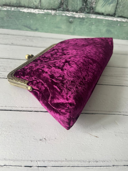 Aubergine Plum Crushed Velvet 8 Inch Bronze Clasp Purse Frame Clutch Bag