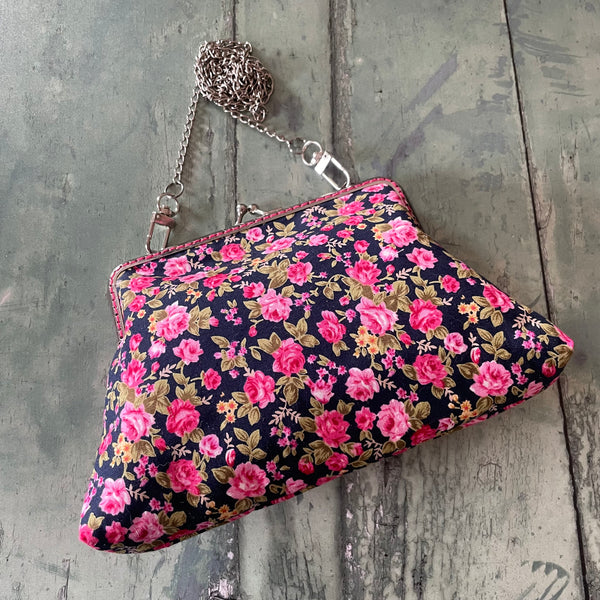 Black and Pink Roses Floral Cotton 5.5 Inch Silver Clasp Purse Frame Clutch Bag