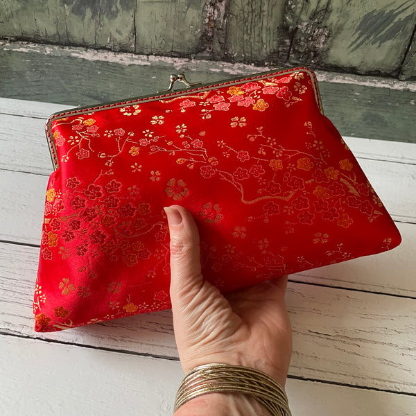 Red Gold Blossom Floral Brocade 8 Inch Silver Clasp Purse Frame Clutch Bag