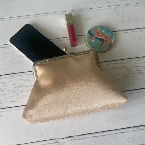 Champagne Satin 5.5 Inch Clasp Purse Frame Clutch Bag