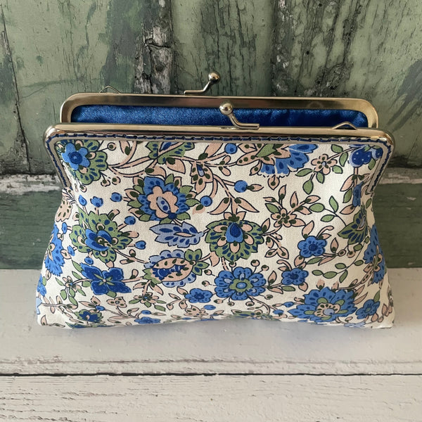 White Blue Pansies Forget Me Nots Floral Cotton 5.5 Inch Silver Clasp Purse Frame Clutch Bag