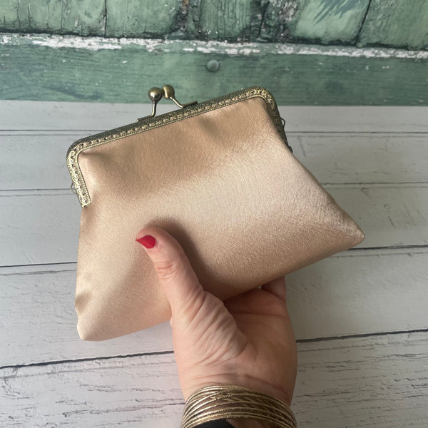 Champagne Satin 5.5 Inch Clasp Purse Frame Clutch Bag