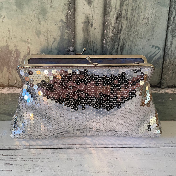 Silver Sequin 8 Inch Silver Clasp Purse Frame Clutch Bag