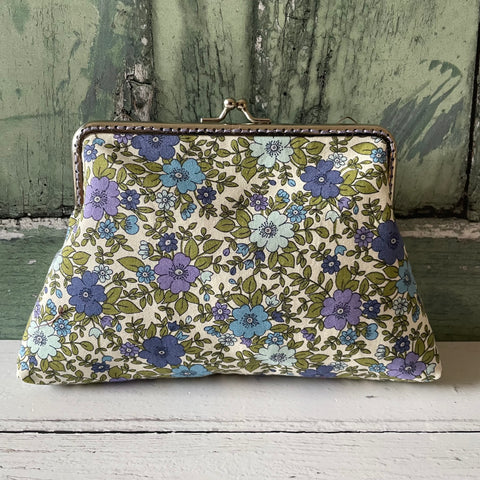 White Blue Lilac Pansies Floral Cotton 5.5 Inch Silver Clasp Purse Frame Clutch Bag