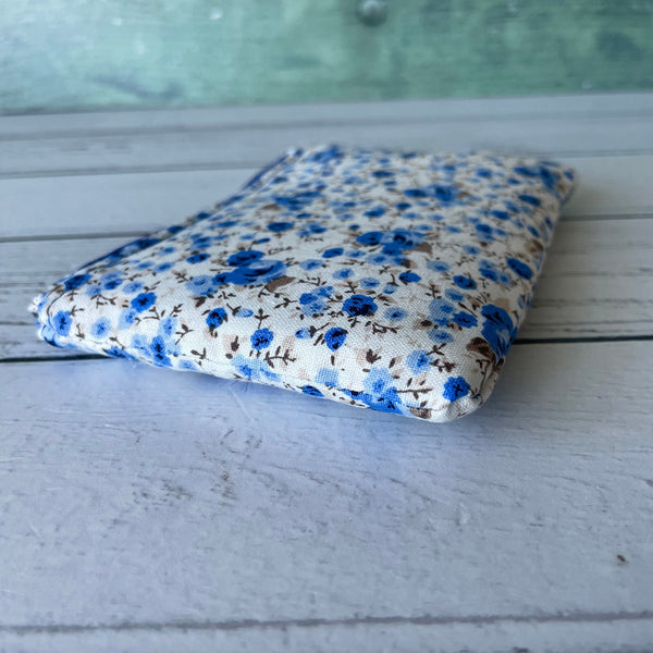 Retro Blue Roses Ditzy Floral Cotton Zip Coin Purse  Pouch