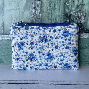 Retro Blue Roses Ditzy Floral Cotton Zip Coin Purse  Pouch