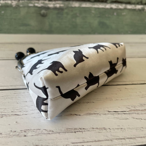 Black and White Cats Credit Card Coin Clasp Purse