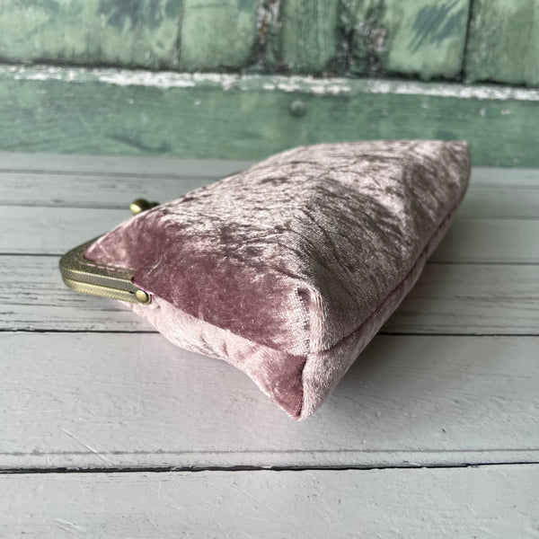 Light Mauve Crushed Velvet 8 Inch Bronze Clasp Purse Frame Clutch Bag