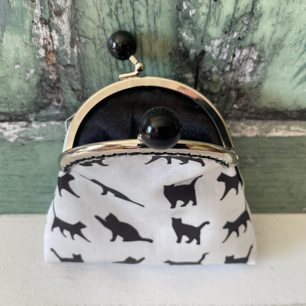 Black and White Cats Credit Card Coin Clasp Purse