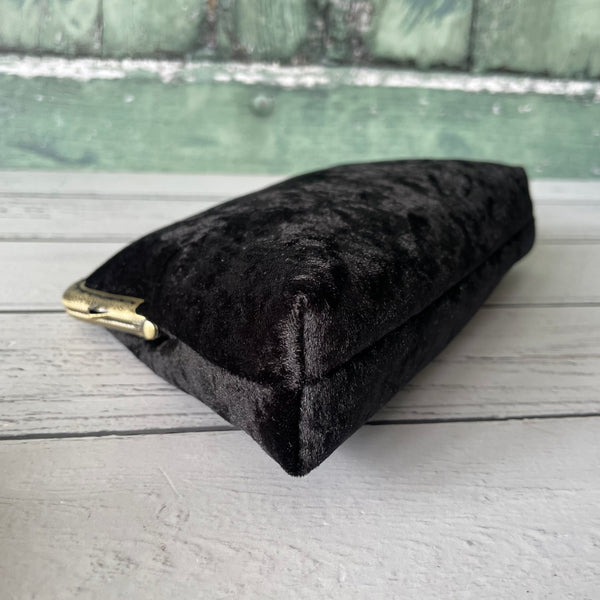 Black Crushed Velvet 5.5 Inch Clasp Purse Frame Clutch Bag