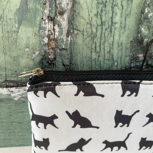 Black and White Cats Satin Coin Zipper Purse Pouch