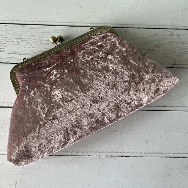 Light Mauve Crushed Velvet 8 Inch Bronze Clasp Purse Frame Clutch Bag