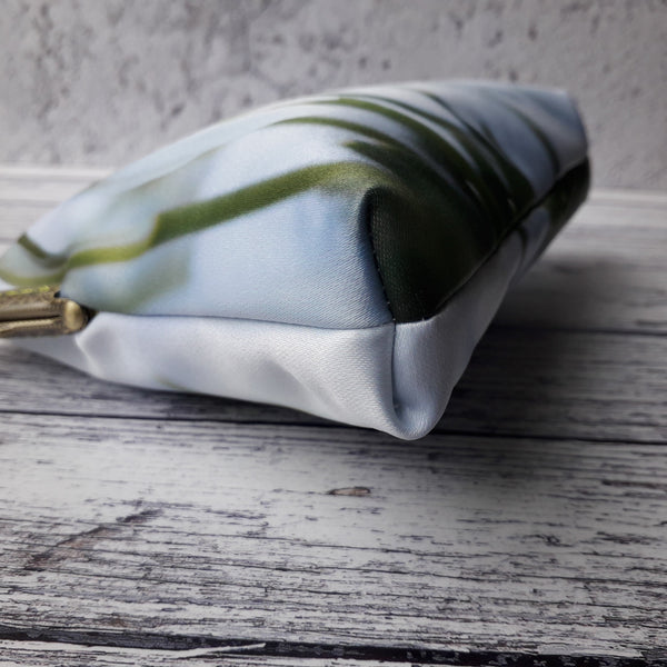 White Snowdrop Flowers Floral  Satin Clutch Bag Wedding Gift for He