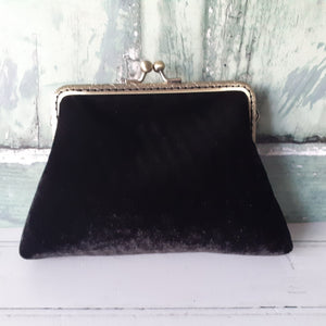 Black Velvet 5.5 Inch Clasp Purse Frame Clutch Bag