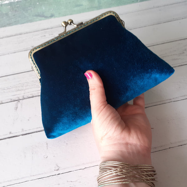 Petrol Blue Velvet 5.5 Inch Clasp Purse Frame Clutch Bag