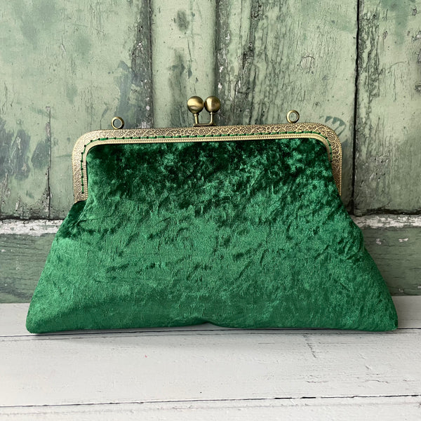 Jewel Green Crushed Velvet 8 Inch Bronze Clasp Purse Frame Clutch Bag