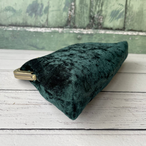 Dark Green Crushed Velvet 8 Inch Bronze Clasp Purse Frame Clutch Bag