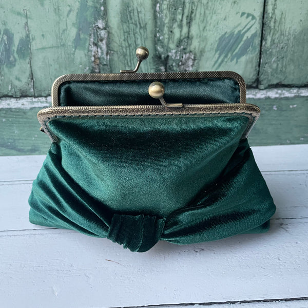 Emerald Green Knot Bow Velvet  5.5 Inch Clasp Purse Frame Clutch Bag