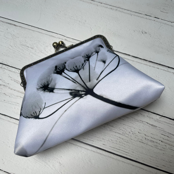 White Snowy Winter Flowers Floral Satin 5.5 Inch Bronze Clasp Purse Frame Clutch Bag