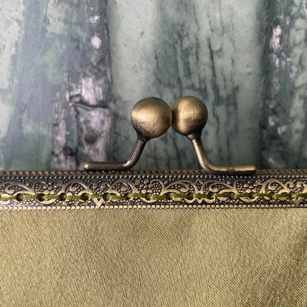 Pistachio Green Satin 5.5 Inch Clasp Purse Frame Clutch Bag