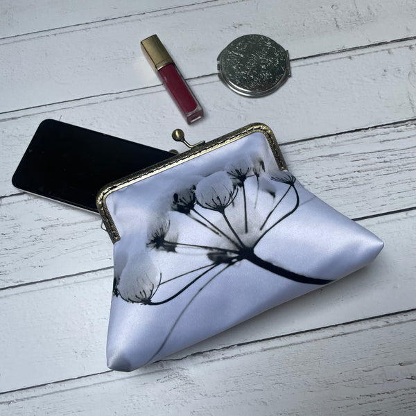 White Snowy Winter Flowers Floral Satin 5.5 Inch Bronze Clasp Purse Frame Clutch Bag