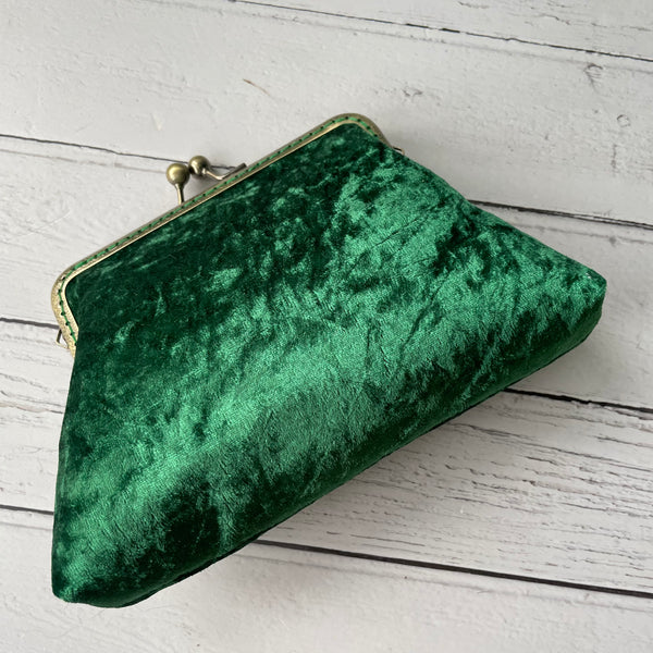 Jewel Green Crushed Velvet 5.5 Inch Clasp Purse Frame Clutch Bag