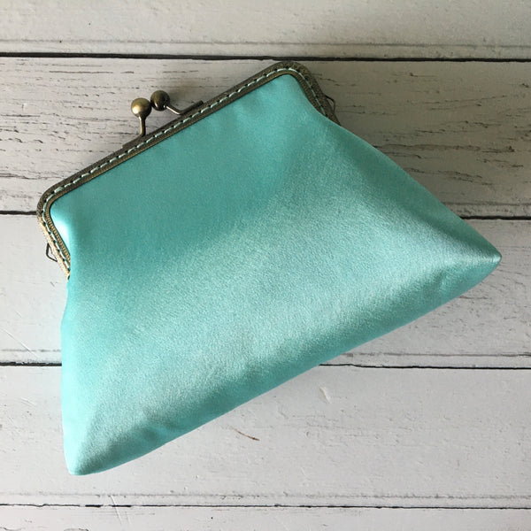 Light Mint Green Satin 5.5 Inch Clasp Purse Frame Clutch Bag