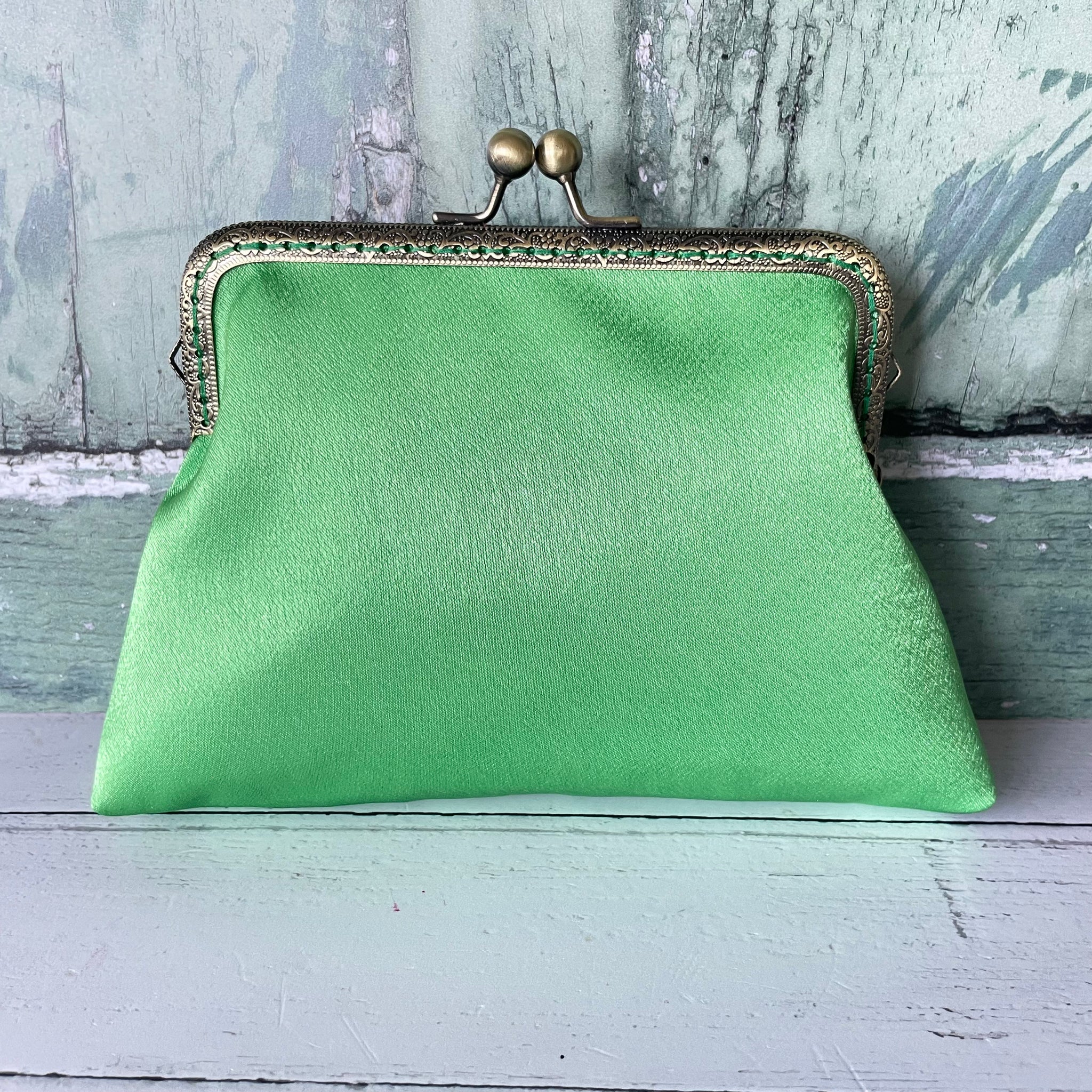 Bright Parrot Green Satin 5.5 Inch Clasp Purse Frame Clutch Bag