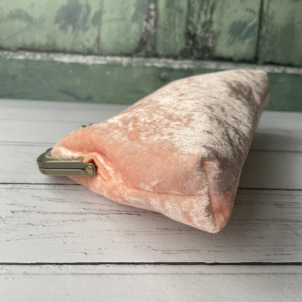 Light Peach Crushed Velvet 8 Inch Bronze Clasp Purse Frame Clutch Bag