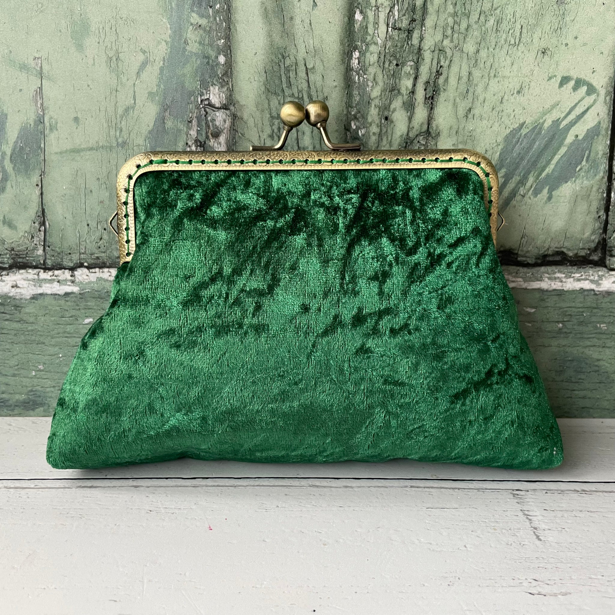 Jewel Green Crushed Velvet 5.5 Inch Clasp Purse Frame Wedding Clutch Bag