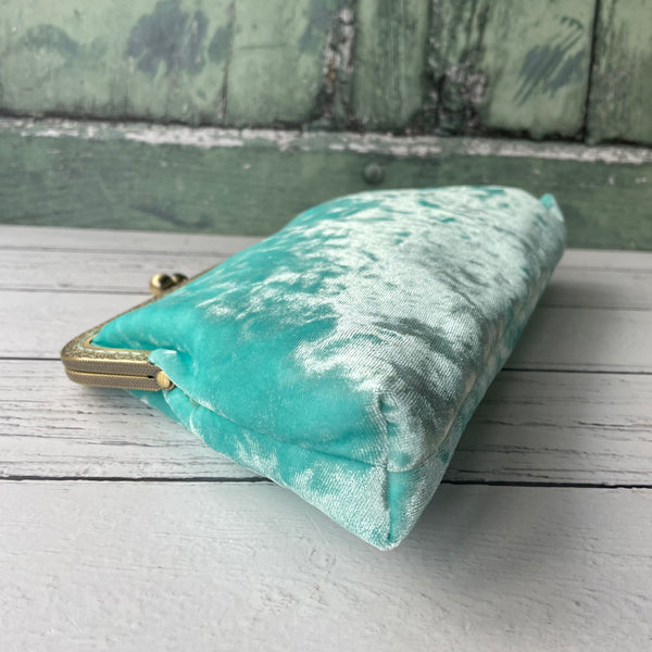 Mint Green Crushed Ice Velvet 8 Inch Bronze Clasp Purse Frame Clutch Bag