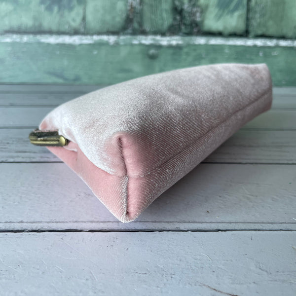 Crepe Pink Velvet 5.5 Inch Clasp Purse Frame Clutch Bag