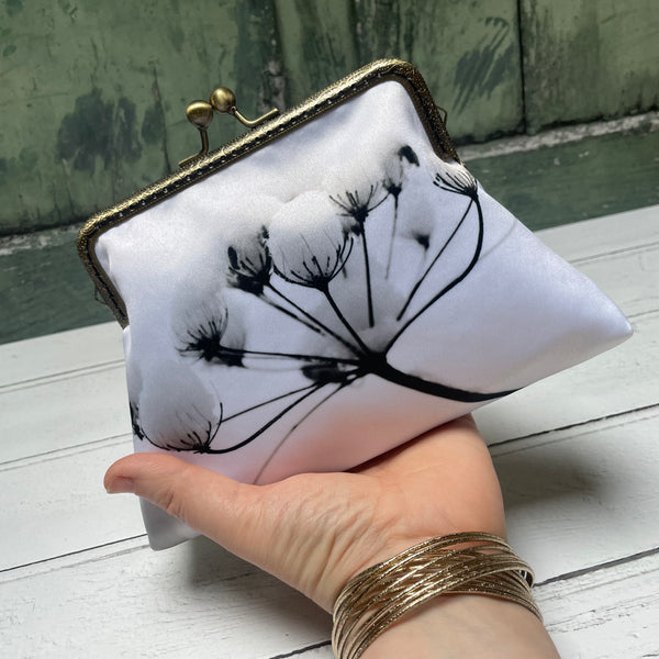 White Snowy Winter Flowers Floral Satin 5.5 Inch Bronze Clasp Purse Frame Clutch Bag