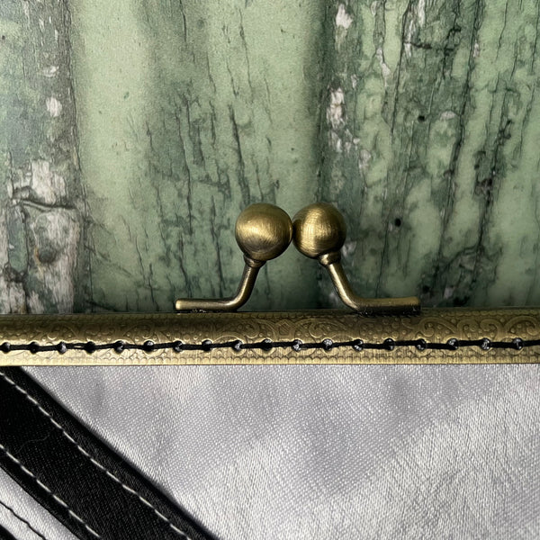 Black and White Monochrome Stripe Satin 5.5 Clasp Purse Frame Clutch Bag