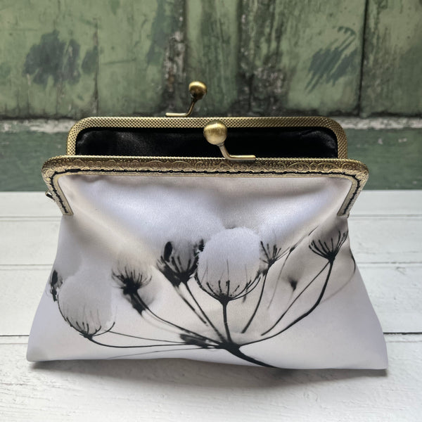 White Snowy Winter Flowers Floral Satin 5.5 Inch Bronze Clasp Purse Frame Clutch Bag