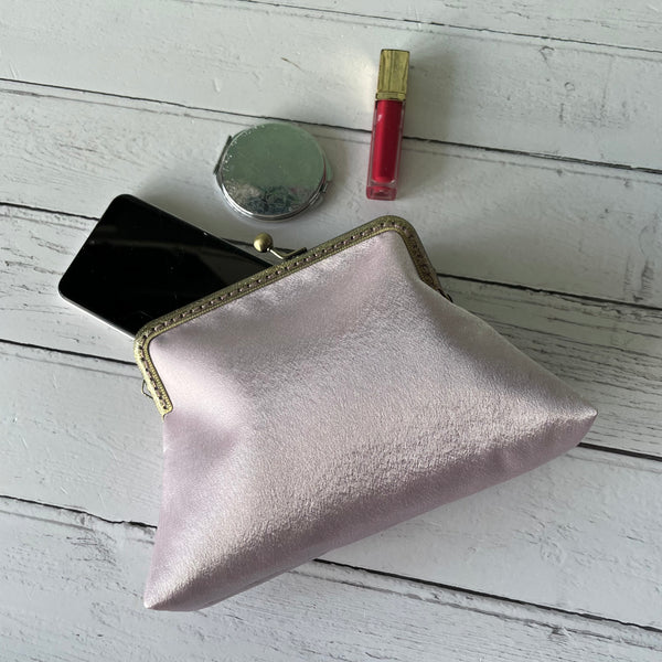 Pale Mauve Blush Satin 5.5 Inch Clasp Purse Frame Clutch Bag