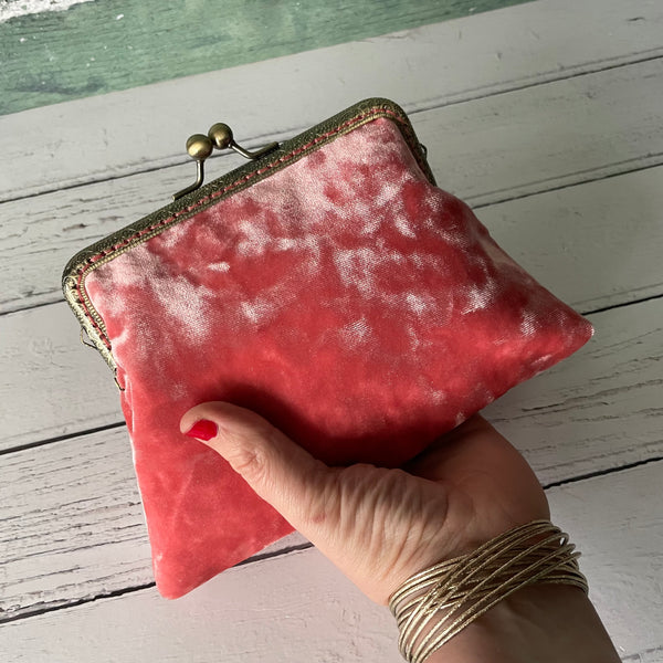 Coral Pink Crushed Ice Velvet 5.5 Inch Clasp Purse Frame Clutch Bag