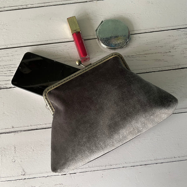 Grey Velvet 5.5 Inch Clasp Purse Frame Clutch Bag