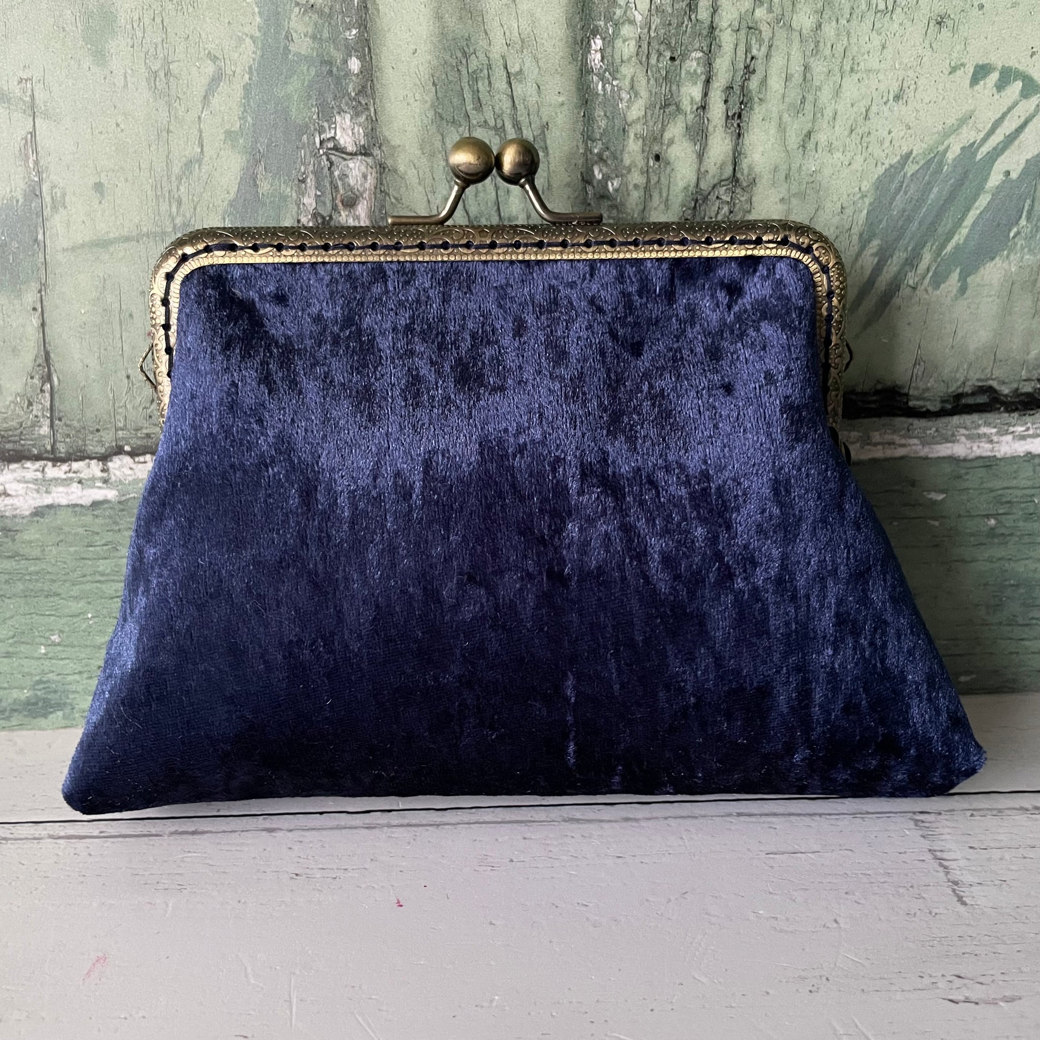 Navy Blue Crushed Velvet 5.5 Clasp Purse Frame Clutch Bag