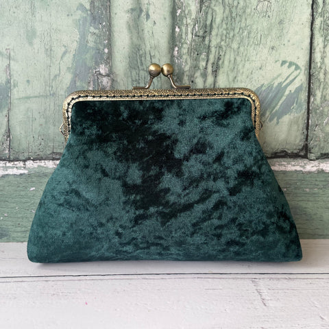 Dark Green Crushed Velvet 5.5 Inch Clasp Purse Frame Clutch Bag