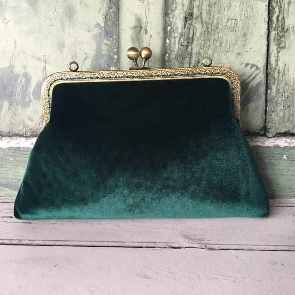 Emerald Green Velvet 8 Inch Bronze Clasp Purse Frame Clutch Bag