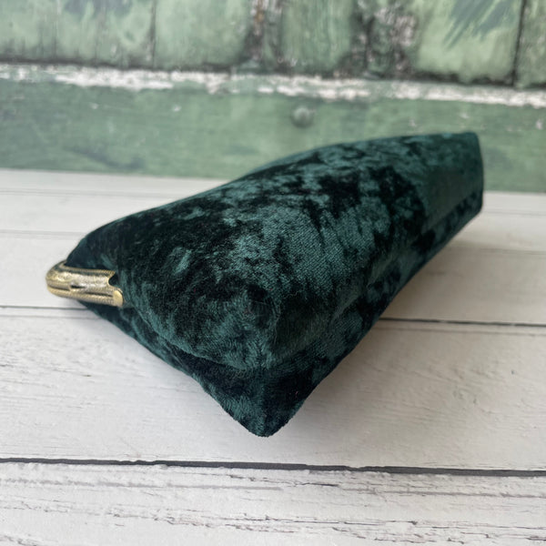 Dark Green Crushed Velvet 5.5 Inch Clasp Purse Frame Clutch Bag