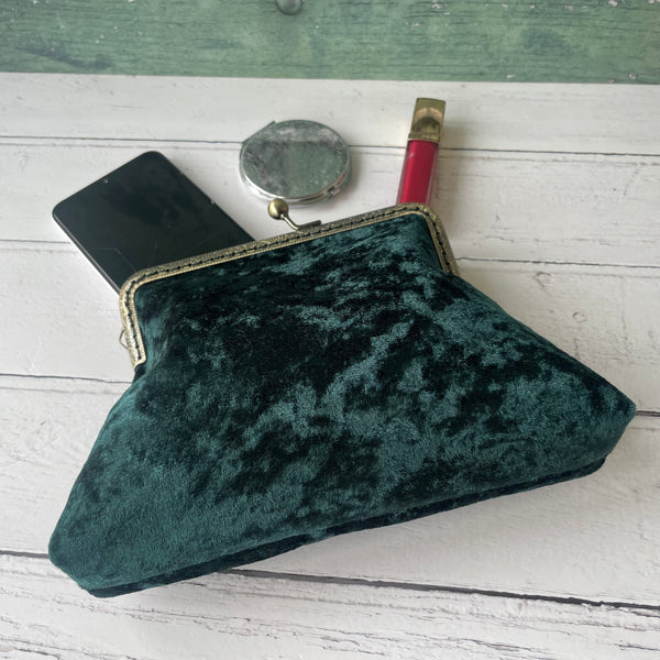 Dark Green Crushed Velvet 5.5 Inch Clasp Purse Frame Clutch Bag