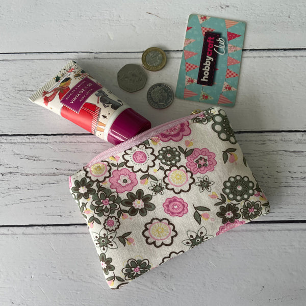 Retro Pink and Green Floral Cotton Coin Zipper Purse Pouch