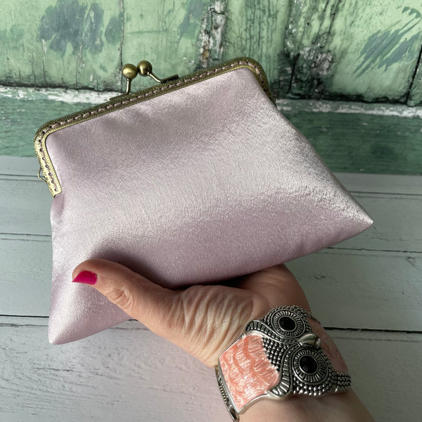 Pale Mauve Blush Satin 5.5 Inch Clasp Purse Frame Clutch Bag