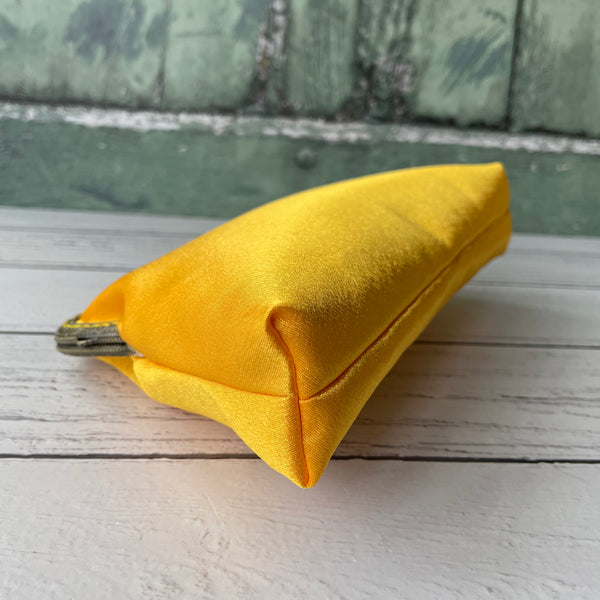 Golden Yellow Satin 5.5 Inch Clasp Purse Frame Clutch Bag